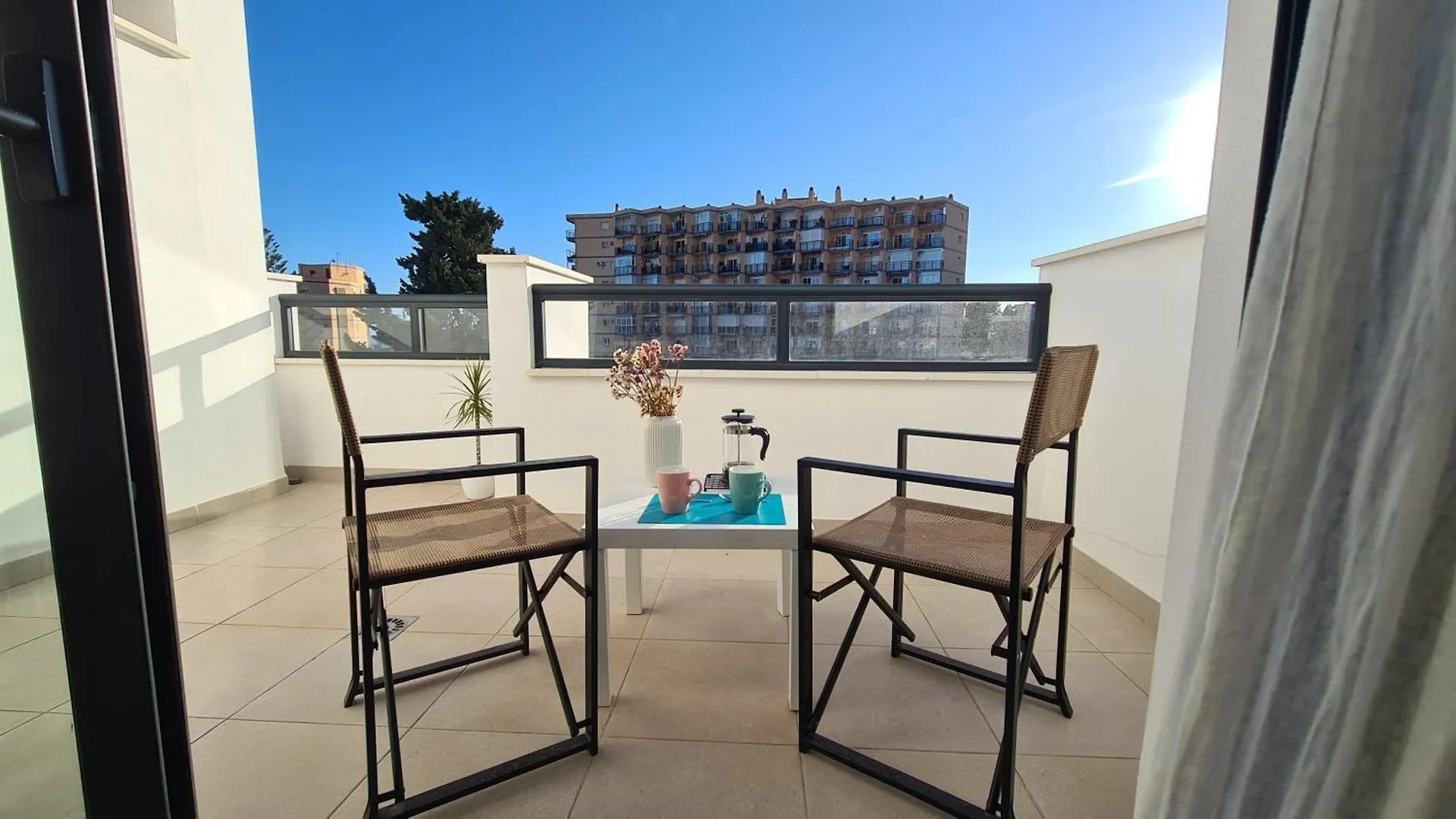 Lucena Beach Atico Soleado Piscina Y Playa Torremolinos Apartment