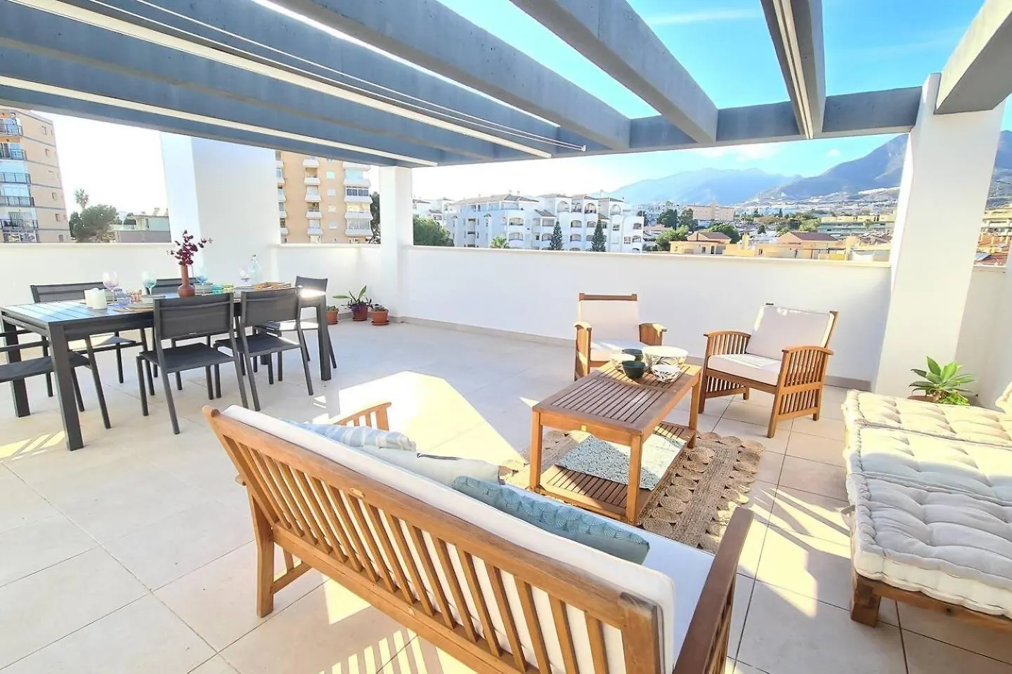 Lucena Beach Atico Soleado Piscina Y Playa Torremolinos