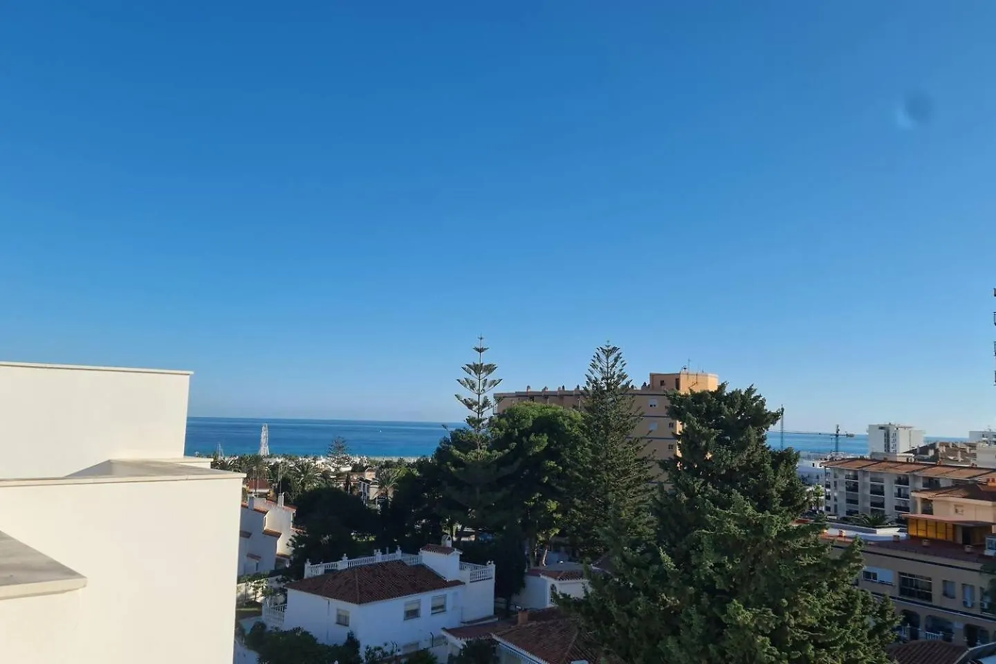Lucena Beach Atico Soleado Piscina Y Playa Torremolinos Apartment