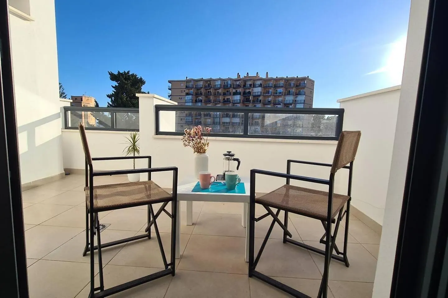 Lucena Beach Atico Soleado Piscina Y Playa Torremolinos Apartment